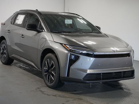 New 2026 Toyota bZ XLE image 3