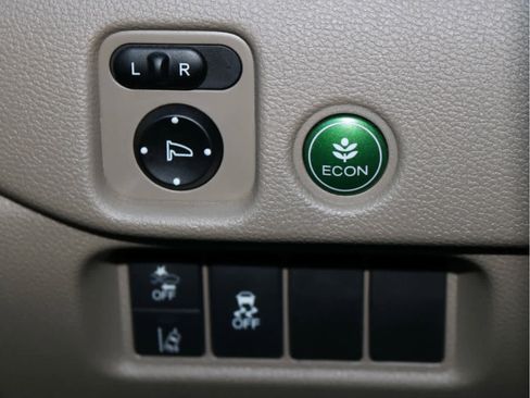 Used 2020 Honda Pilot EX image 18