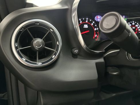 Used 2019 Chevrolet Camaro SS RWD image 42