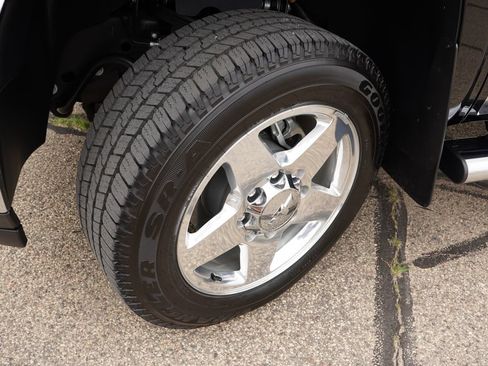 Used 2012 Chevrolet Silverado 2500 LTZ w/ LTZ Plus Package AWD/4WD image 17