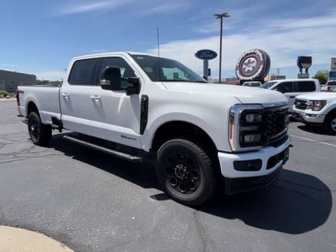 New 2025 Ford F350 Lariat w/ Black Appearance Package image 55