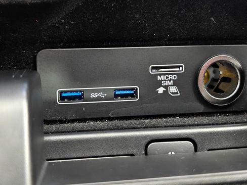 Used 2019 Land Rover Range Rover Long Wheelbase Supercharged image 74