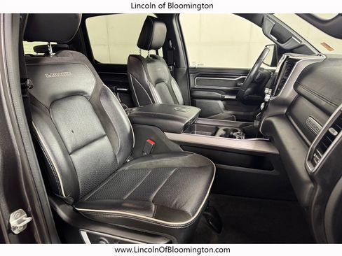 Used 2022 RAM 1500 Laramie AWD/4WD image 11