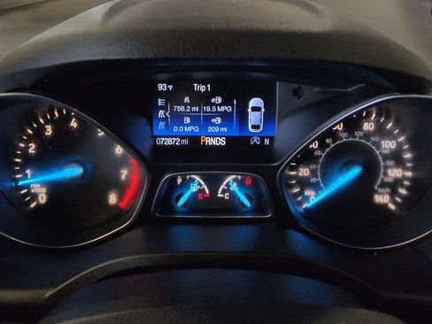 Used 2017 Ford Escape SE FWD image 23