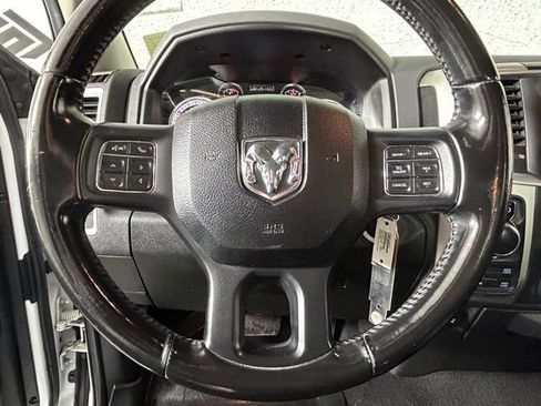 Used 2019 RAM 1500 Big Horn AWD/4WD image 24