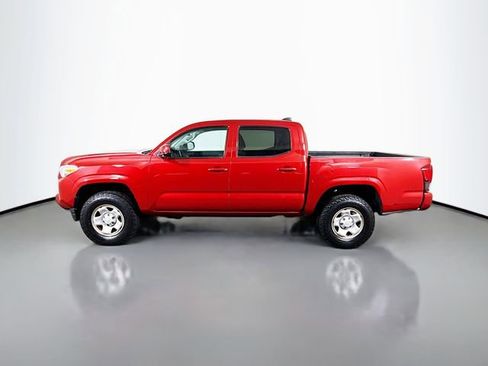 Used 2021 Toyota Tacoma SR AWD/4WD image 9