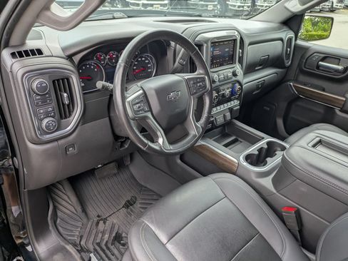 Used 2021 Chevrolet Silverado 1500 LT Trail Boss w/ Convenience Package II AWD/4WD image 14
