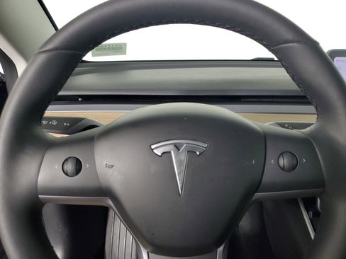Used 2019 Tesla Model 3 Standard Range Plus image 20