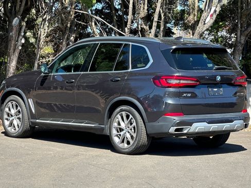 Used 2022 BMW X5 xDrive40i AWD/4WD image 6