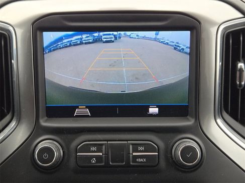 Used 2022 Chevrolet Silverado 1500 LT w/ Bed Protection Package image 13