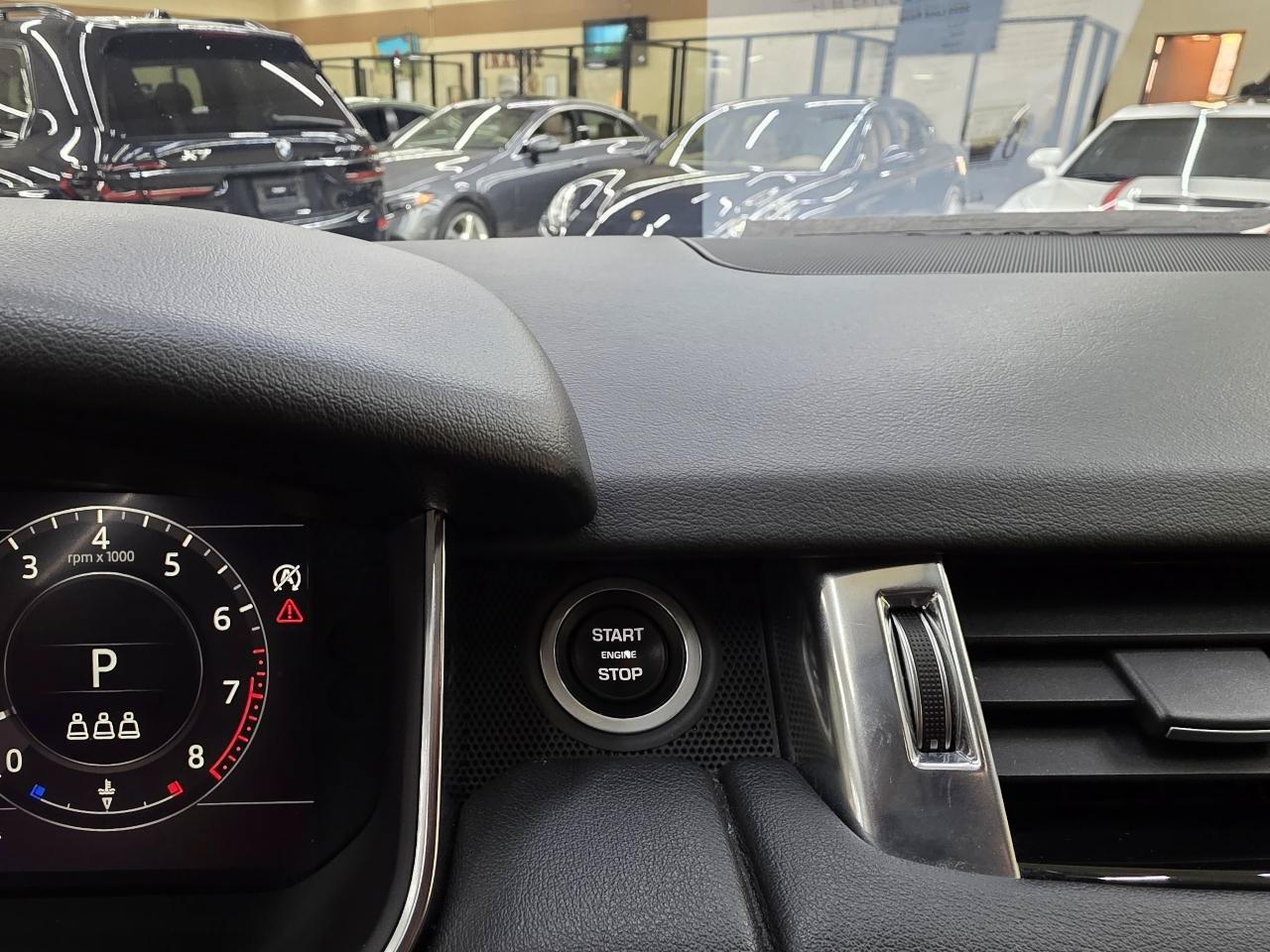 Used 2020 Land Rover Range Rover Sport HSE AWD/4WD image 35