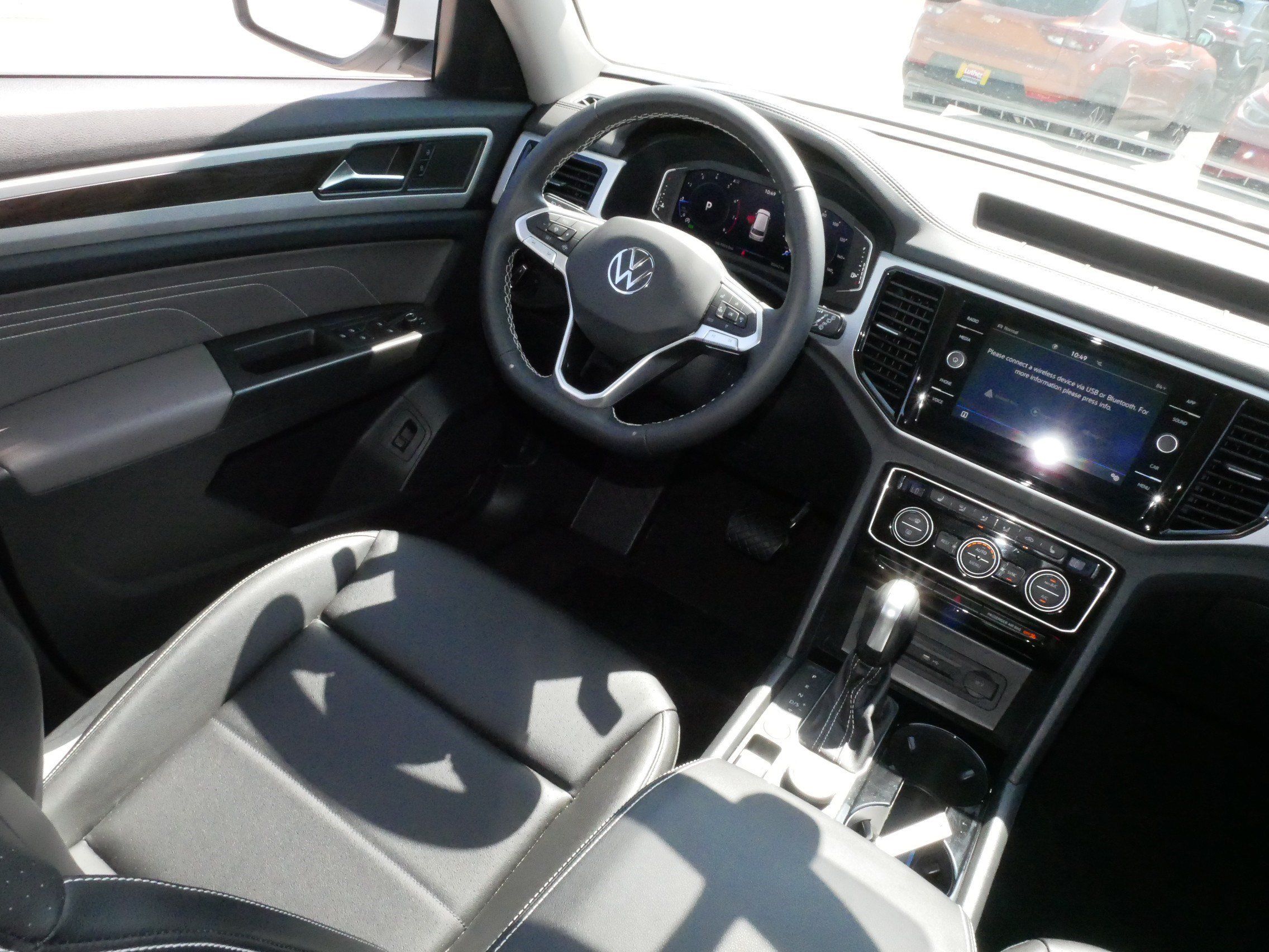 Certified 2023 Volkswagen Atlas SE AWD/4WD image 9