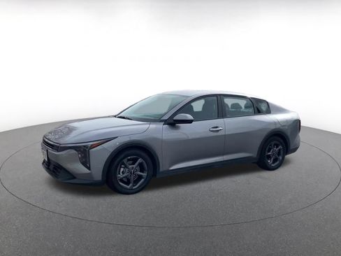 Used 2025 Kia K4 FWD image 8