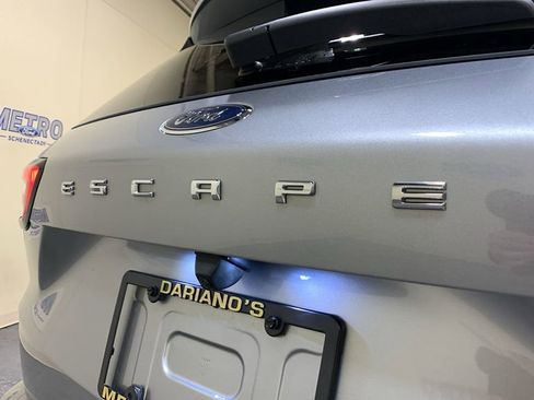 Certified 2023 Ford Escape ST-Line w/ Tech Pack #1 image 17