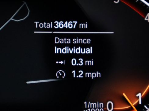 Used 2023 BMW X4 xDrive30i w/ Convenience Package image 39