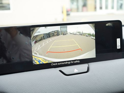 New 2026 MAZDA CX-90 Plug-In Hybrid w/ Preferred image 25