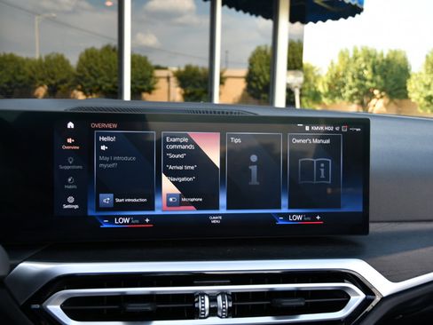 Used 2024 BMW 430i Convertible image 16