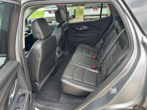 Used 2023 GMC Terrain SLT AWD/4WD image 20