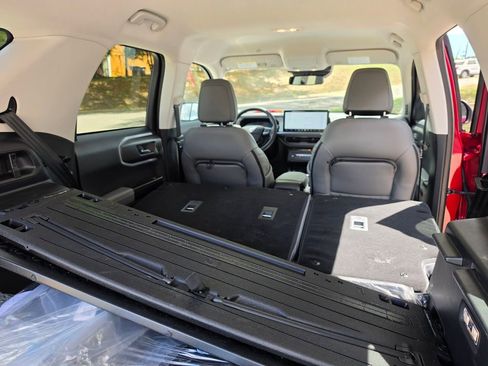 New 2025 Ford Bronco Sport Badlands w/ Badlands Tech Package image 38