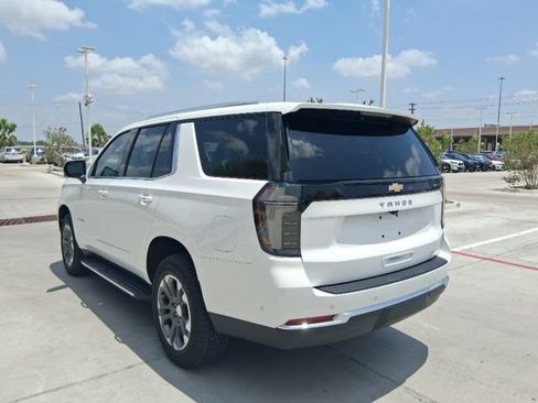 Used 2025 Chevrolet Tahoe LT w/ Comfort Package RWD image 4