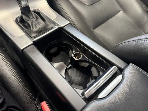 Used 2018 Volvo V60 T5 Cross Country w/ Convenience Package image 34