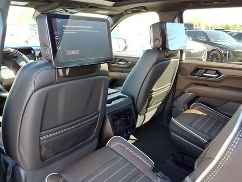 New 2026 GMC Yukon XL Denali Ultimate image 16