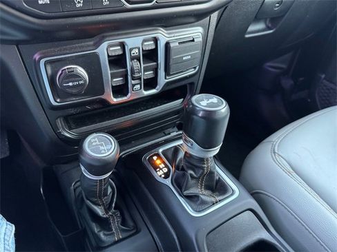 Certified 2021 Jeep Wrangler Unlimited Sahara image 15