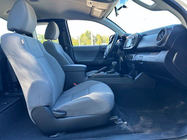 Used 2016 Toyota Tacoma SR w/ SR Convenience Package AWD/4WD image 24
