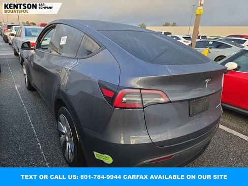 Used 2023 Tesla Model Y Long Range image 2