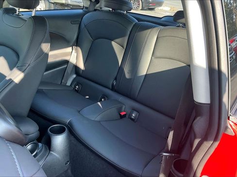 Used 2024 MINI Cooper SE image 27