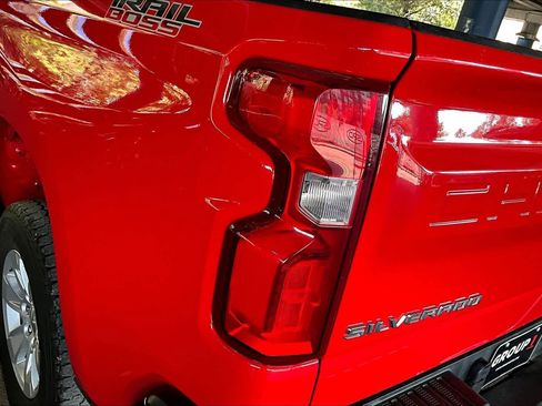 Used 2019 Chevrolet Silverado 1500 Custom Trail Boss image 28