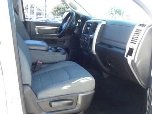 Used 2017 RAM 2500 SLT image 18