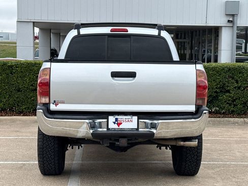 Used 2007 Toyota Tacoma PreRunner image 10