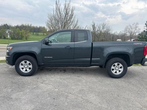 Used 2018 Chevrolet Colorado W/T w/ WT Convenience Package image 5