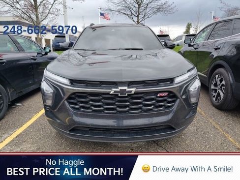 Used 2024 Chevrolet Trax RS w/ Sunroof Package image 6