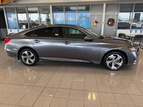 Used 2018 Honda Accord EX-L image 2
