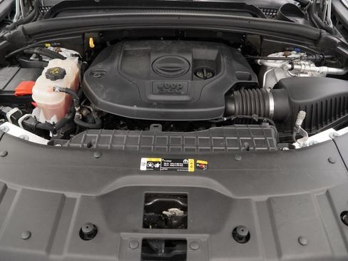Certified 2022 Jeep Grand Cherokee Summit w/ Adv Protech Group IV AWD/4WD image 52