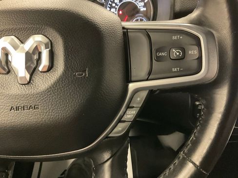 Used 2024 RAM 2500 Big Horn image 25