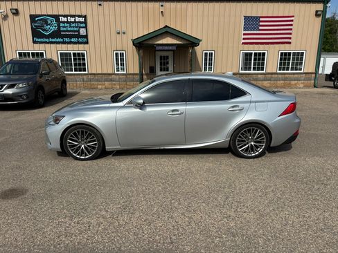 Used 2017 Lexus IS 200t RWD image 8