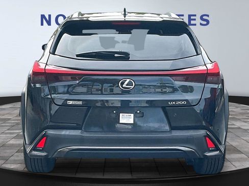 Used 2019 Lexus UX 200 F Sport w/ F Sport Premium Package image 5