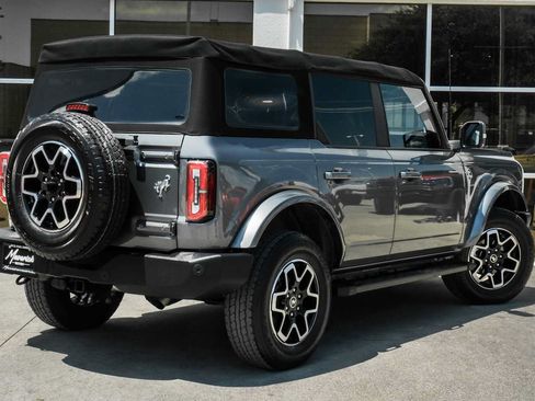 Used 2023 Ford Bronco Outer Banks AWD/4WD image 8