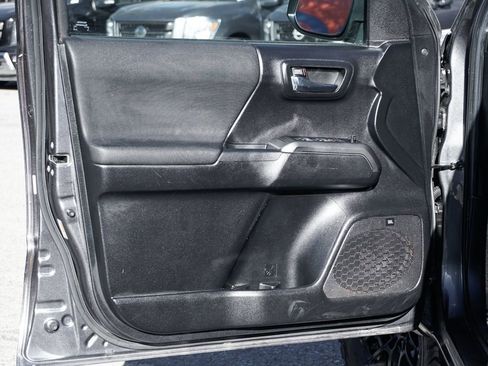 Used 2021 Toyota Tacoma TRD Pro image 16