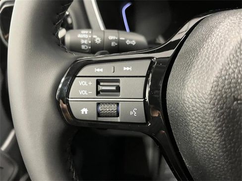 New 2025 Honda Pilot Touring image 18