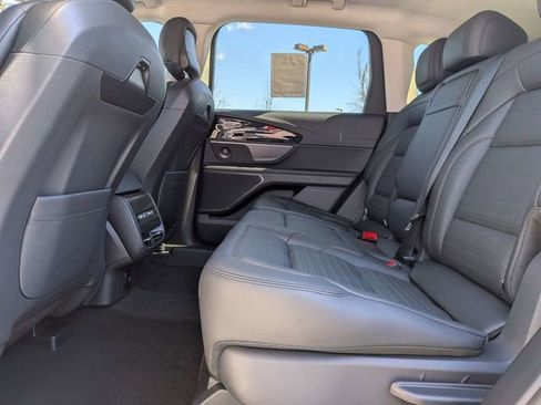 New 2026 Lincoln Nautilus Reserve w/ Jet Appearance Package image 12