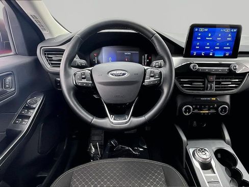 Certified 2024 Ford Escape Active w/ Cold Weather Package FWD image 5