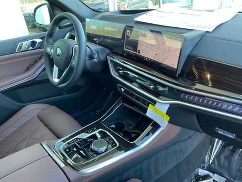 Used 2026 BMW X5 sDrive40i RWD image 32