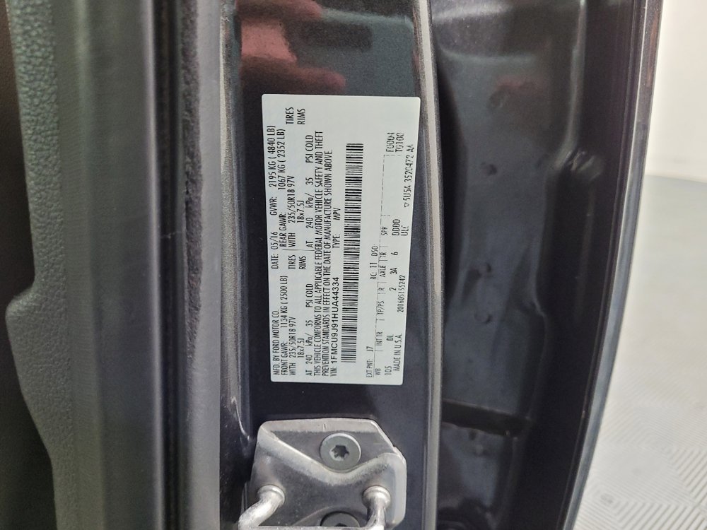 Used 2017 Ford Escape Titanium AWD/4WD image 33