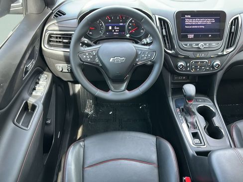Used 2023 Chevrolet Equinox RS w/ RS Leather Package FWD image 11