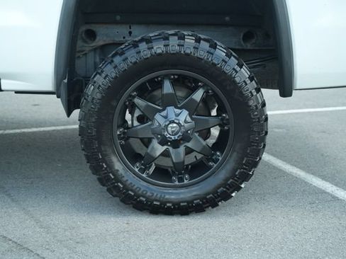 Used 2018 GMC Sierra 1500 SLT w/ All Terrain Package AWD/4WD image 45