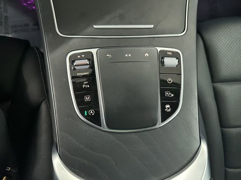 Certified 2022 Mercedes-Benz GLC 300 image 18